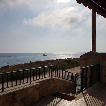 Casa Fronte Mare Puro Relax Villa Cava dʼAliga Eksteriør bilde
