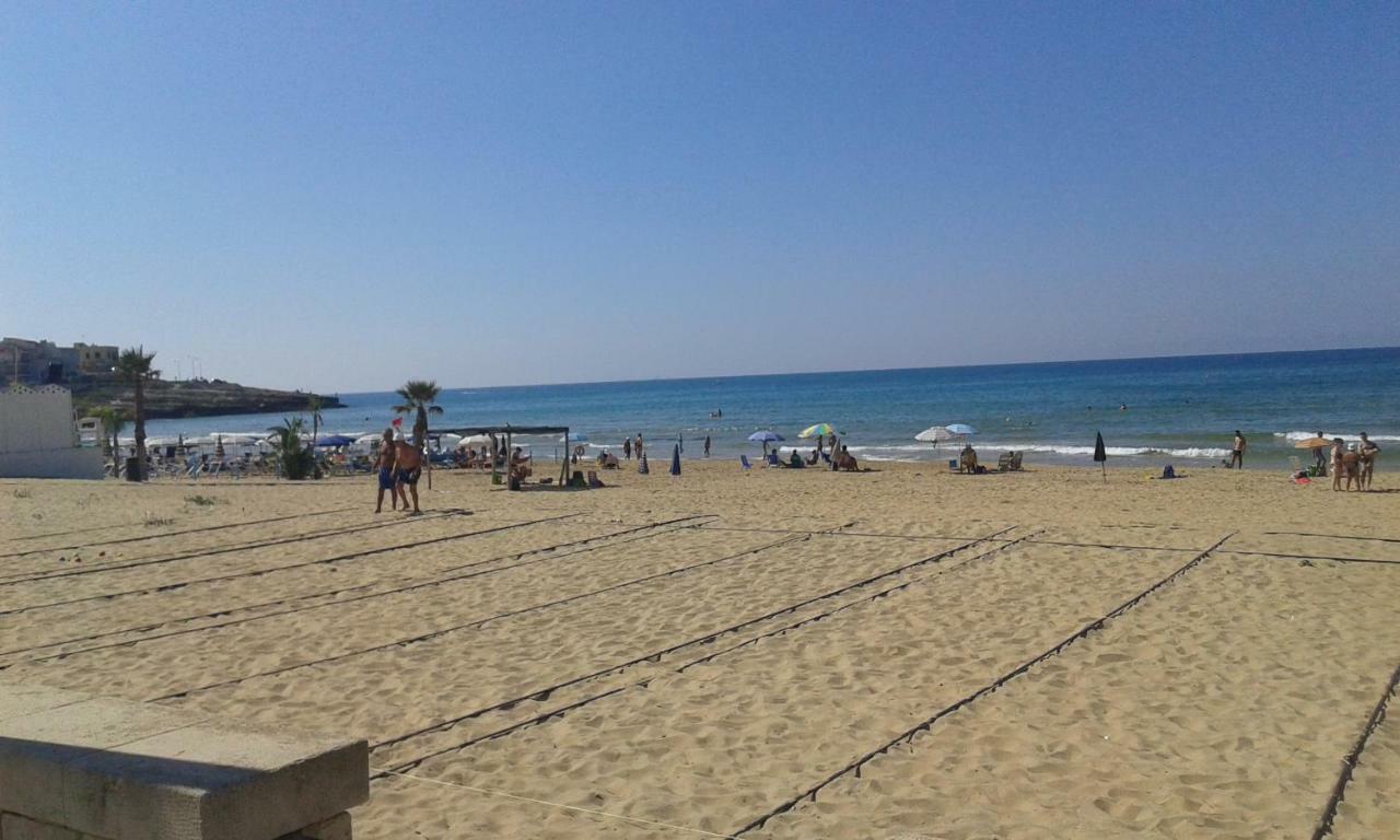 Casa Fronte Mare Puro Relax Villa Cava dʼAliga Eksteriør bilde